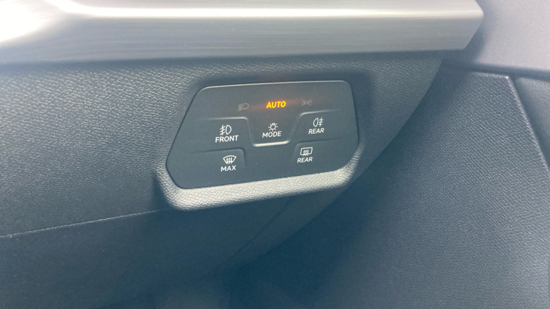 SEAT Leon 1.5 e-Hybrid FR 5dr DSG [DAP] Hatchback